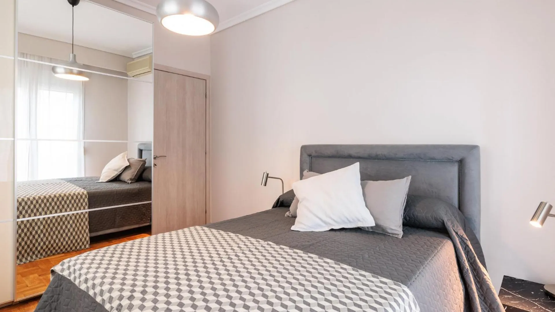 Euphoria #Skgbnb Apartment Thessaloniki